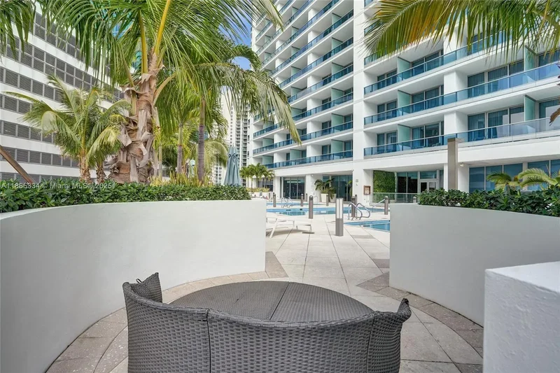 200 Biscayne Boulevard Way 505, Miami, Florida, United States. - Photo 44