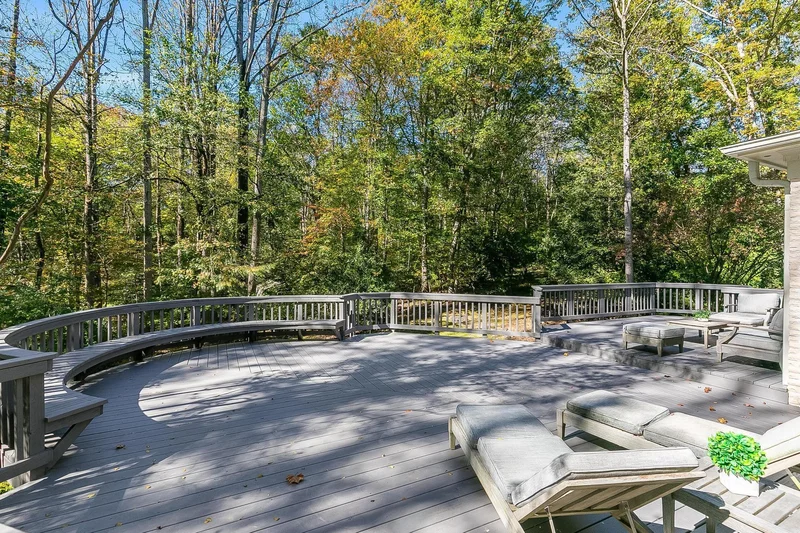 2404 Oakmont Court, Oakton, VA 22124, Reston, Virginia, United States. - Photo 10