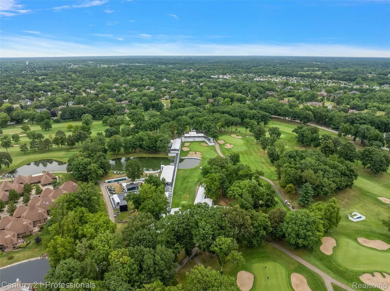 9310 Fairway Trail, GrandBlanc, MI 48439, Grand Blanc Township, Michigan, United States. - Photo 86