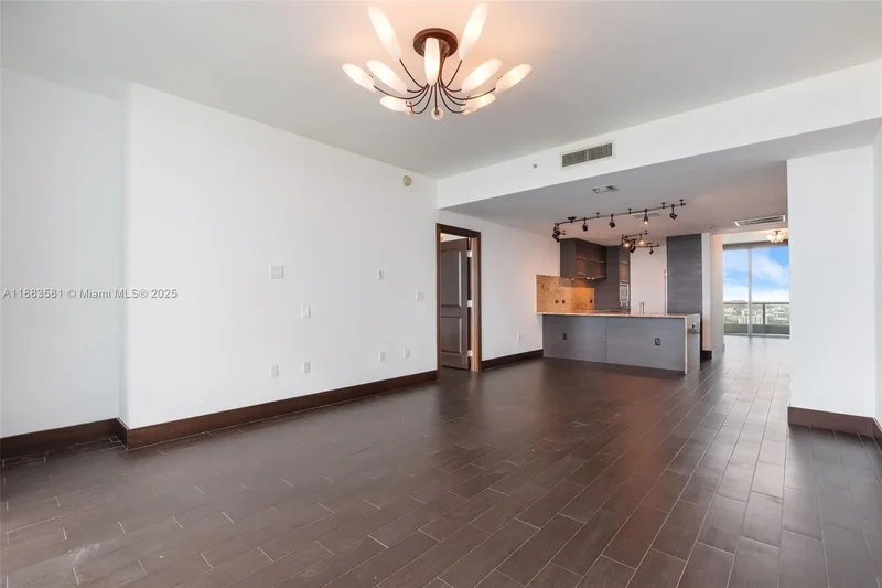 900 Biscayne Blvd 3502, Miami, Florida, United States. - Photo 9