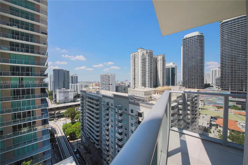 Condominium - Miami - United States