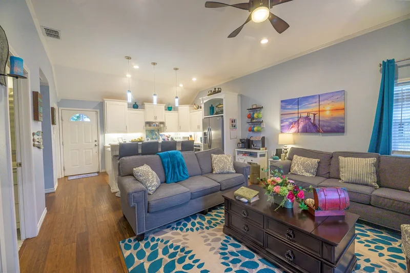 1547 Hummingbird Lane, Possum Kingdom Lake, TX 76449, Graford, Texas, United States. - Photo 12
