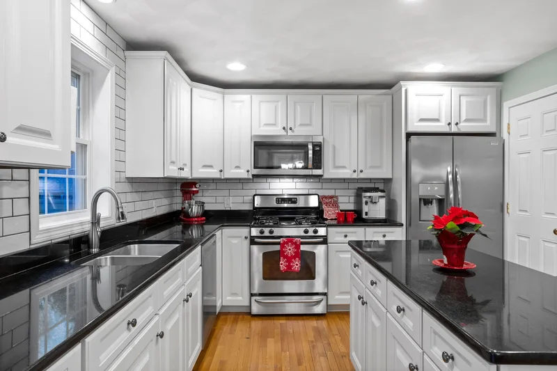 57 Lake Shore Drive North , Westford, MA 01886, Westford, Massachusetts, United States. - Photo 14