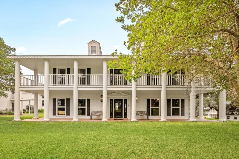 7023 Wolters Road