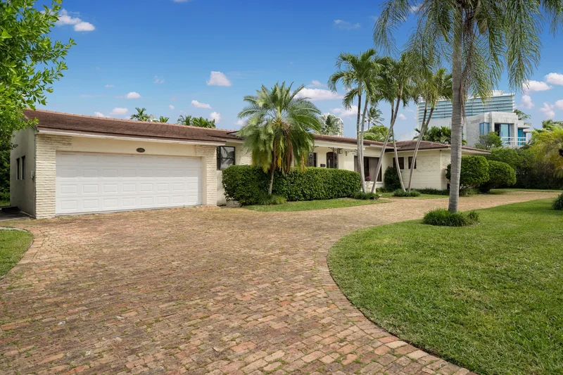 145 Harbour Way, Bal Harbour, FL 33154, Bal Harbour, Florida, United States. - Photo 31