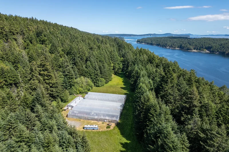 909 South Road, Gabriola Island, BC V0R 1X0, Gabriola, British Columbia, Canada. - Photo 45