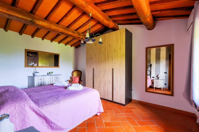 Reggello, Tuscany, Italy. - Photo 20