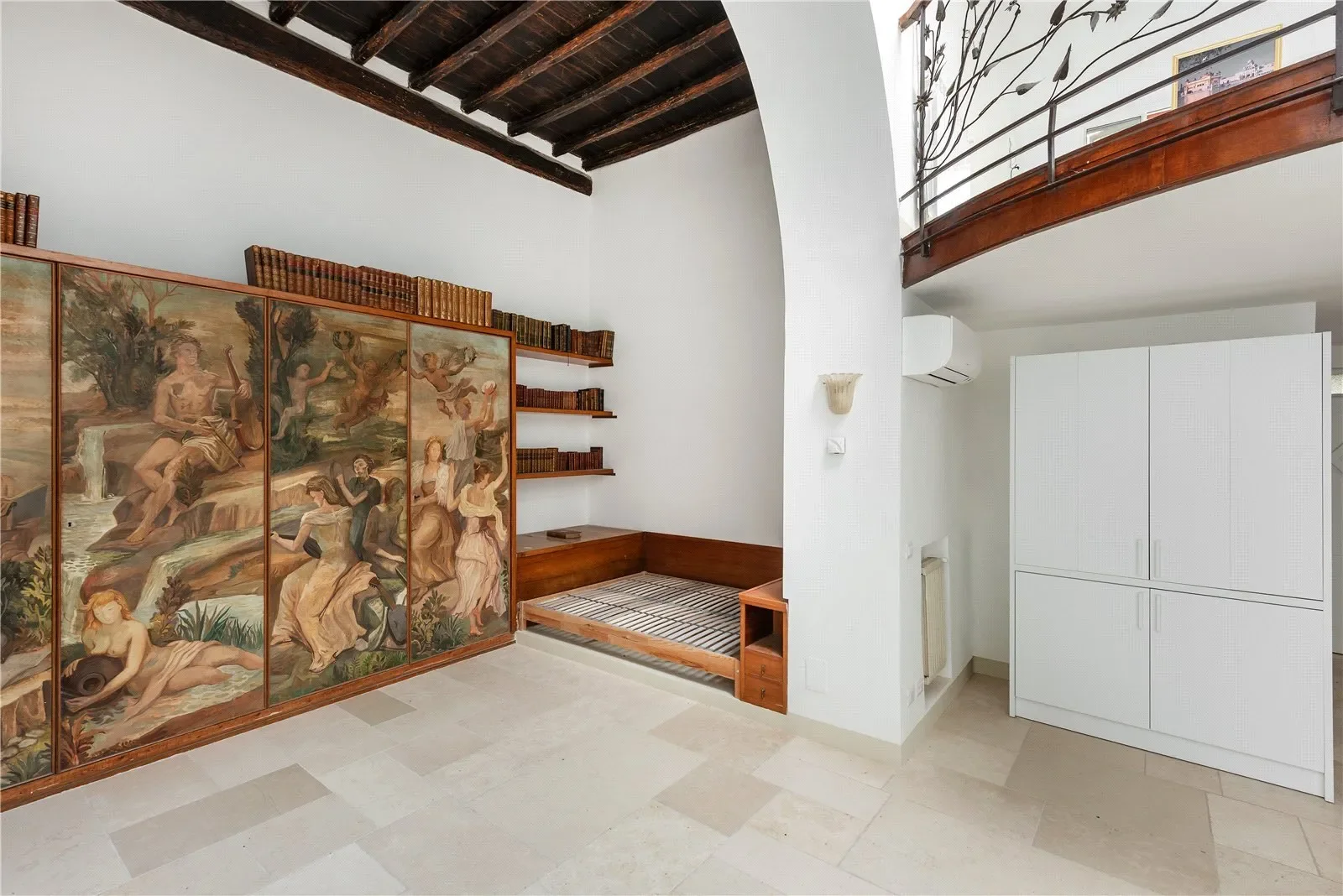 Gallery photo 12