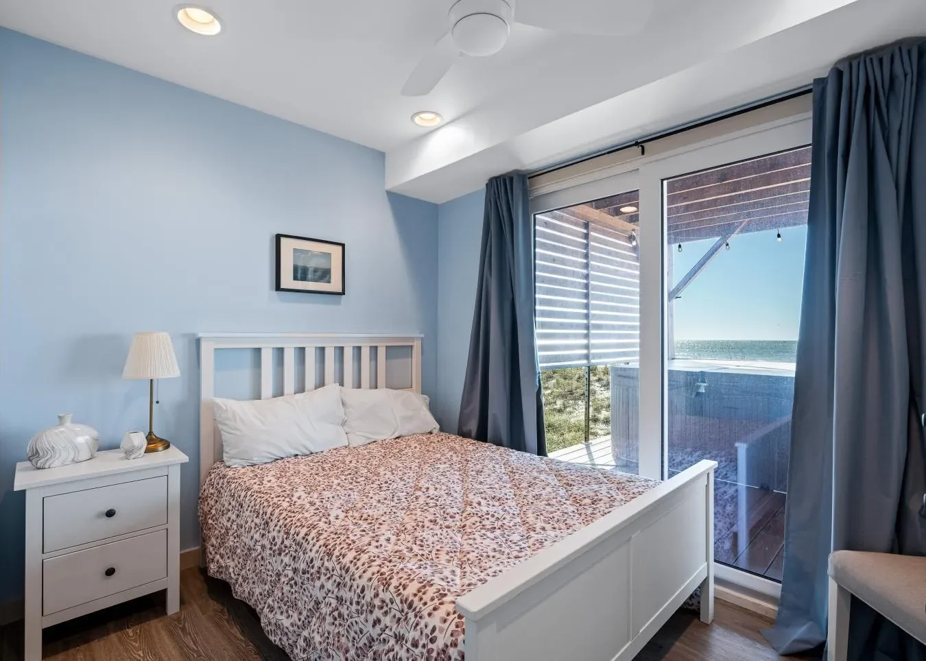 901 E Beach Drive, Oak Island, North Carolina, United States. - Photo 1