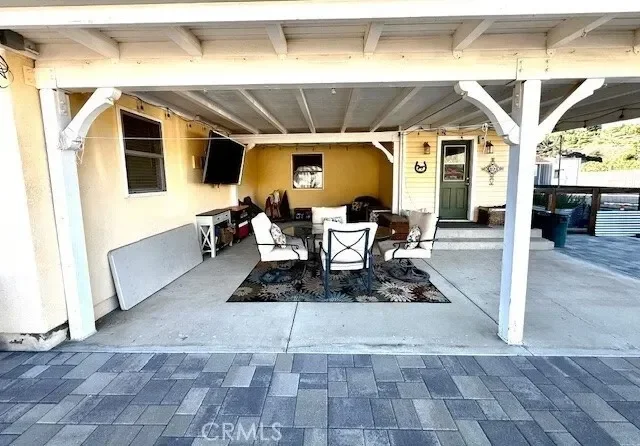 30076 Bouquet Canyon, Santa Clarita, California, United States. - Photo 2
