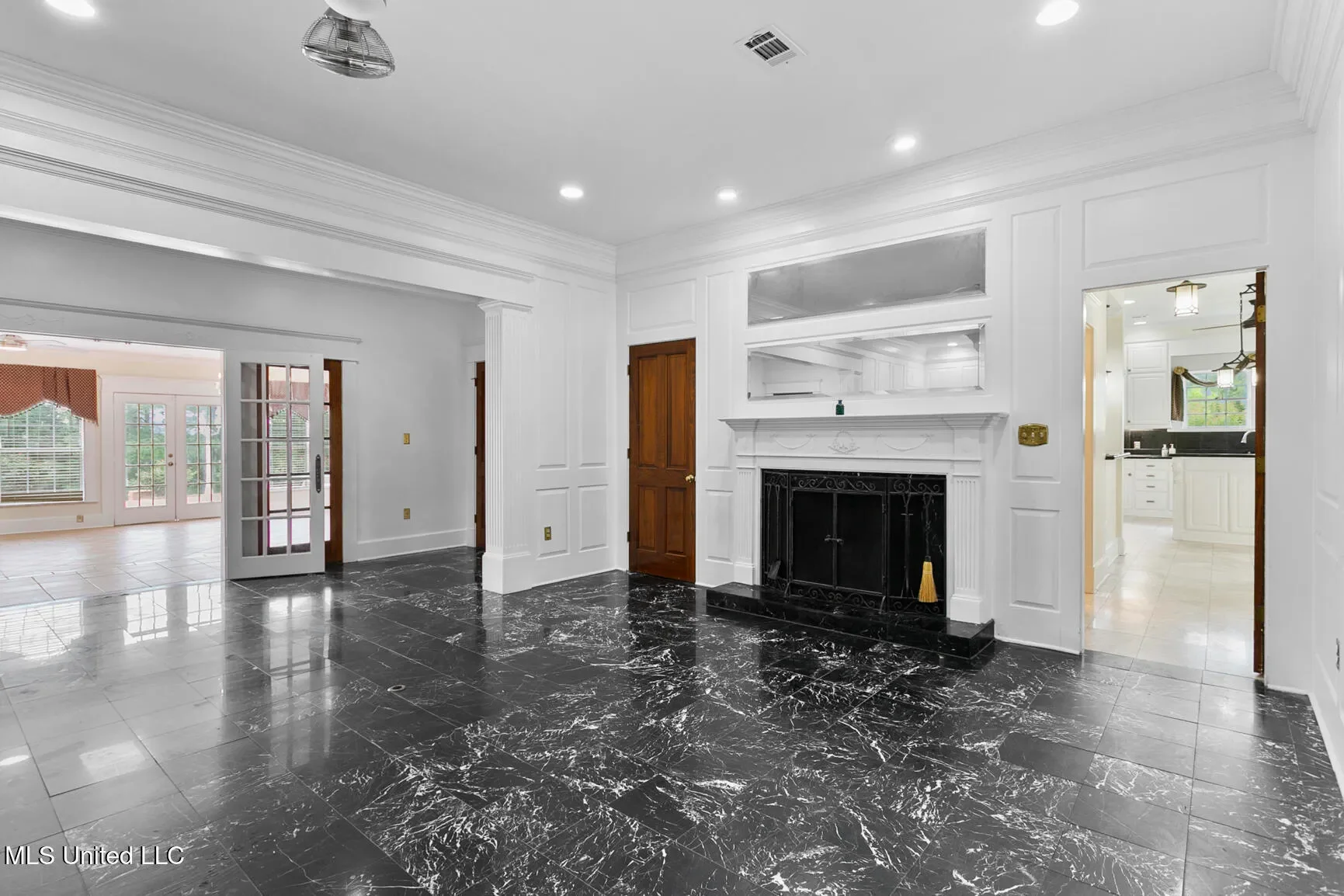 Gallery photo 7