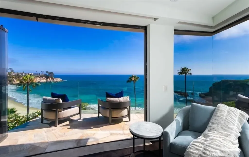 26 S La Senda Drive, Laguna Beach, California, United States. - Photo 41