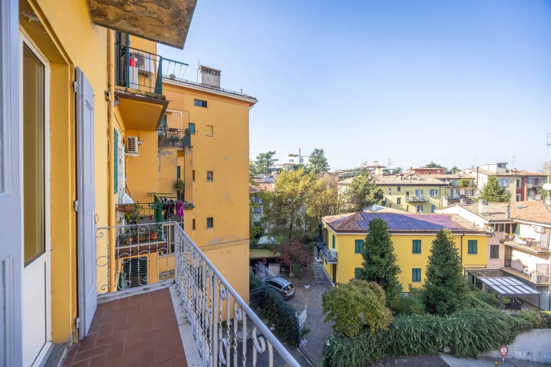 Via Saragozza, Bologna, Emilia-Romagna, Italy. - Photo 8
