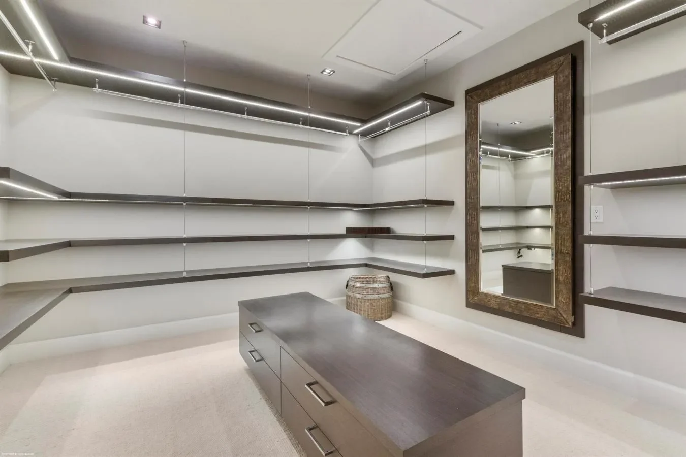 2440 Golf Brook Drive, Wellington, Florida, United States. - Photo 33