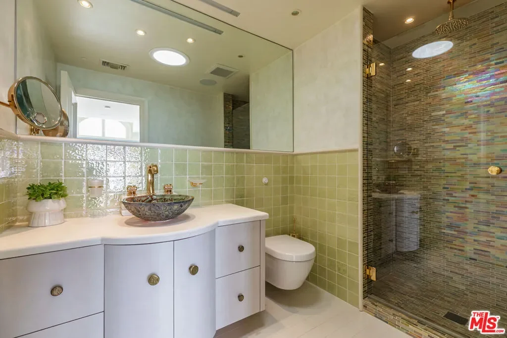 6051 Philip Avenue, Malibu, California, United States. - Photo 10