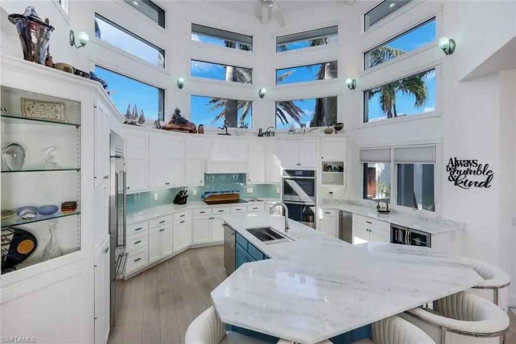 831 Caxambas DR, Marco Island, FL, 34145, USA, Marco Island, Florida, United States. - Photo 19