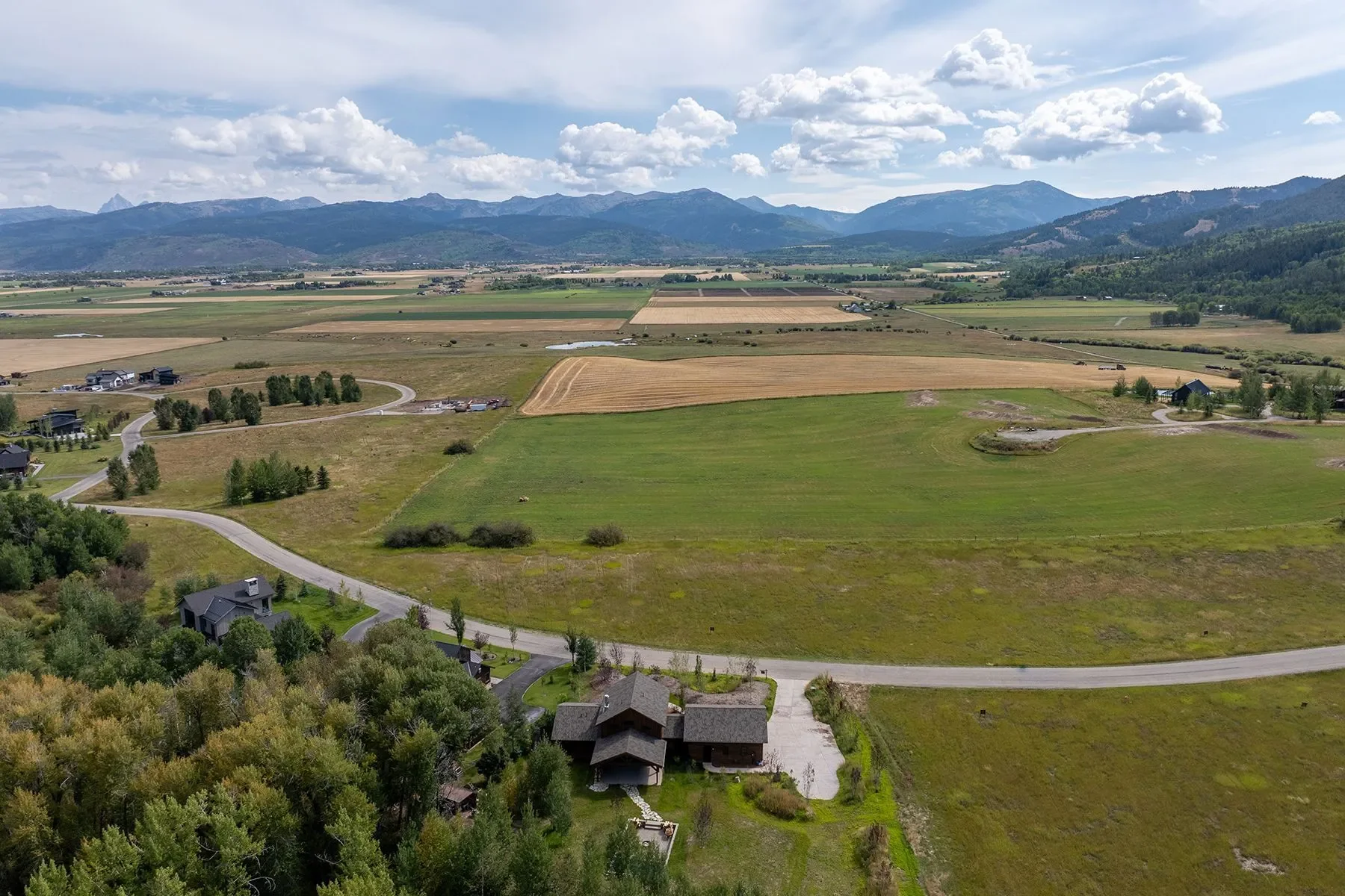 9802 Hiddenwaters Lane , Victor, ID 83455, Victor, Idaho, United States. - Photo 6