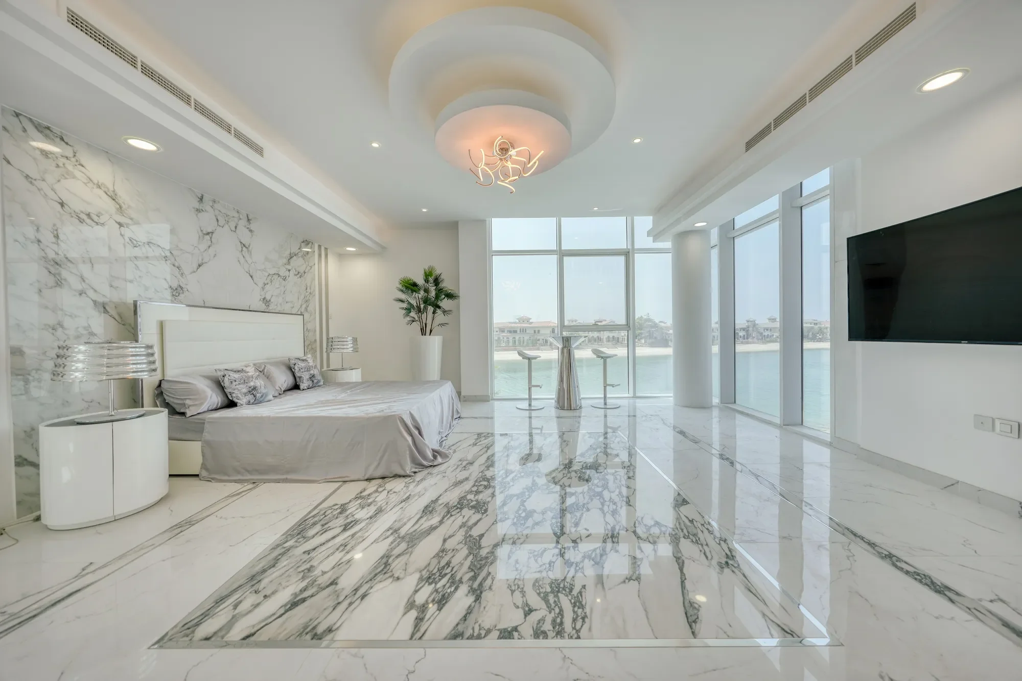 Frond J - The Palm Jumeirah - Dubai - United Arab Emirates, Dubai, Dubai, United Arab Emirates. - Photo 1