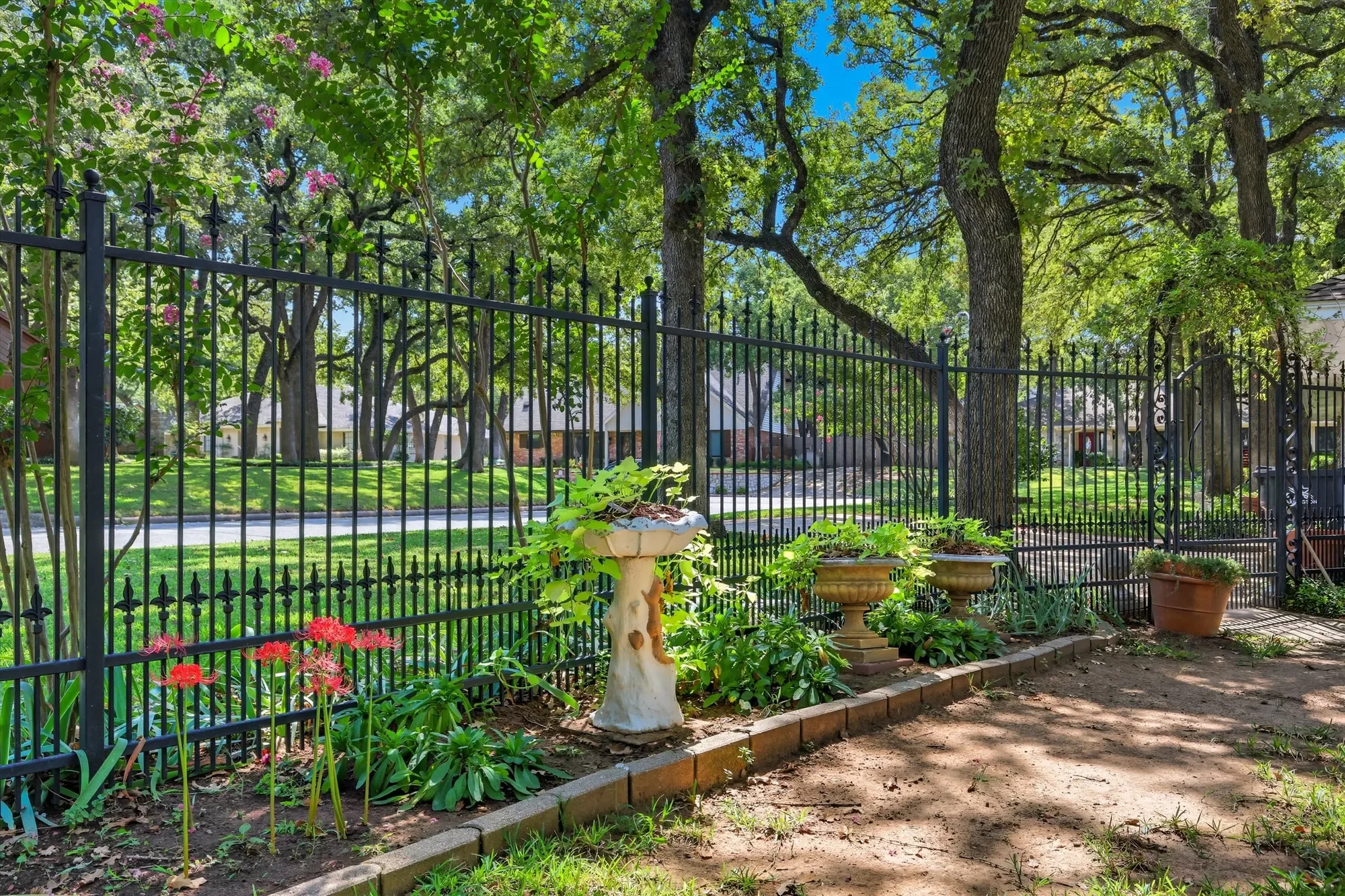 2419 Villa Vera Drive , Arlington, TX 76017, Arlington, Texas, United States. - Photo 24