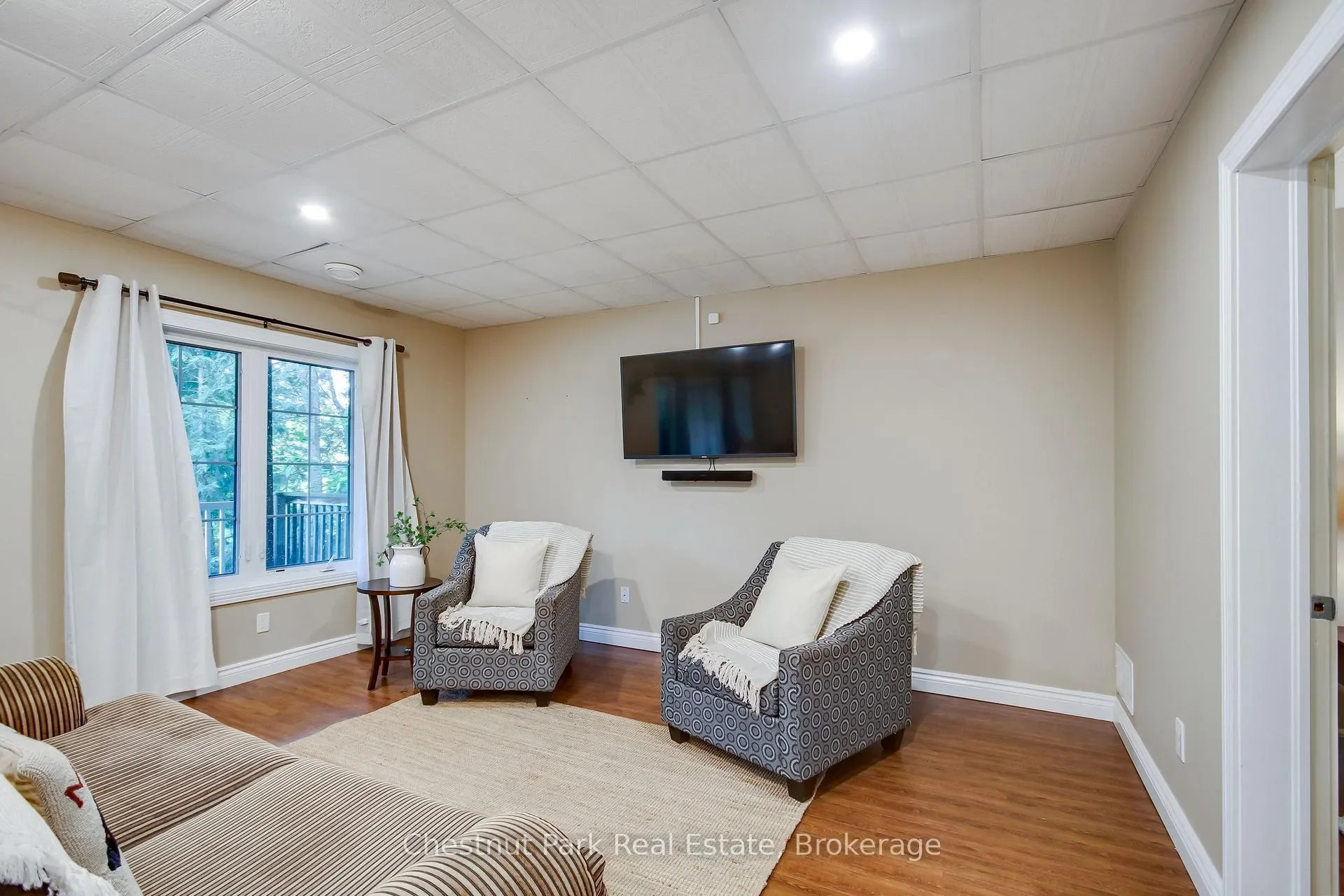 Gallery photo 11