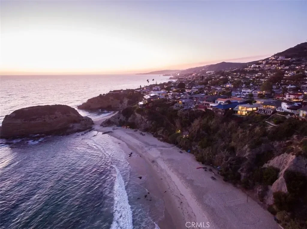 31 N Vista De Catalina, Laguna Beach, California, United States. - Photo 58