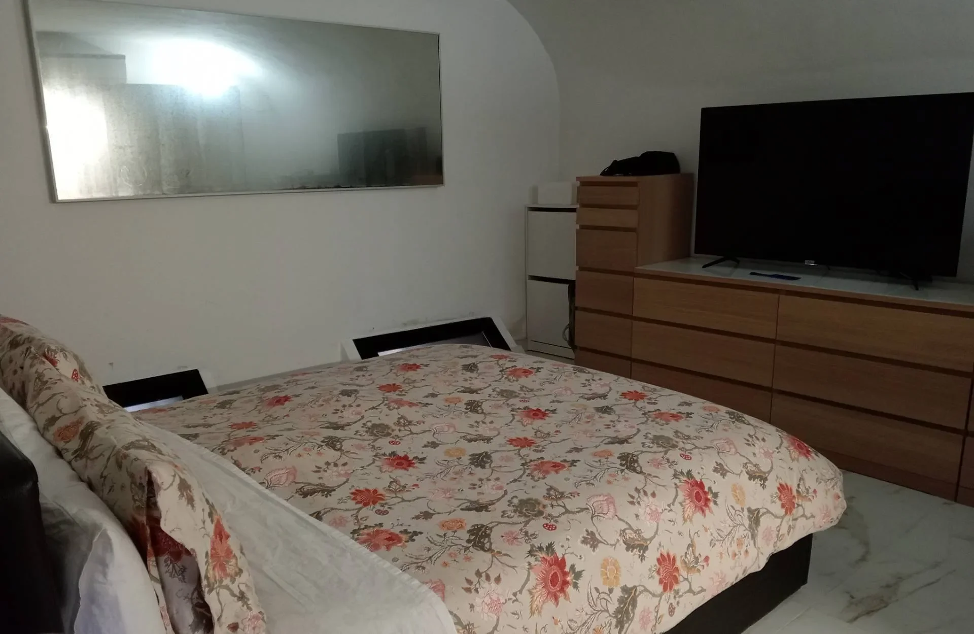 Gallery photo 9