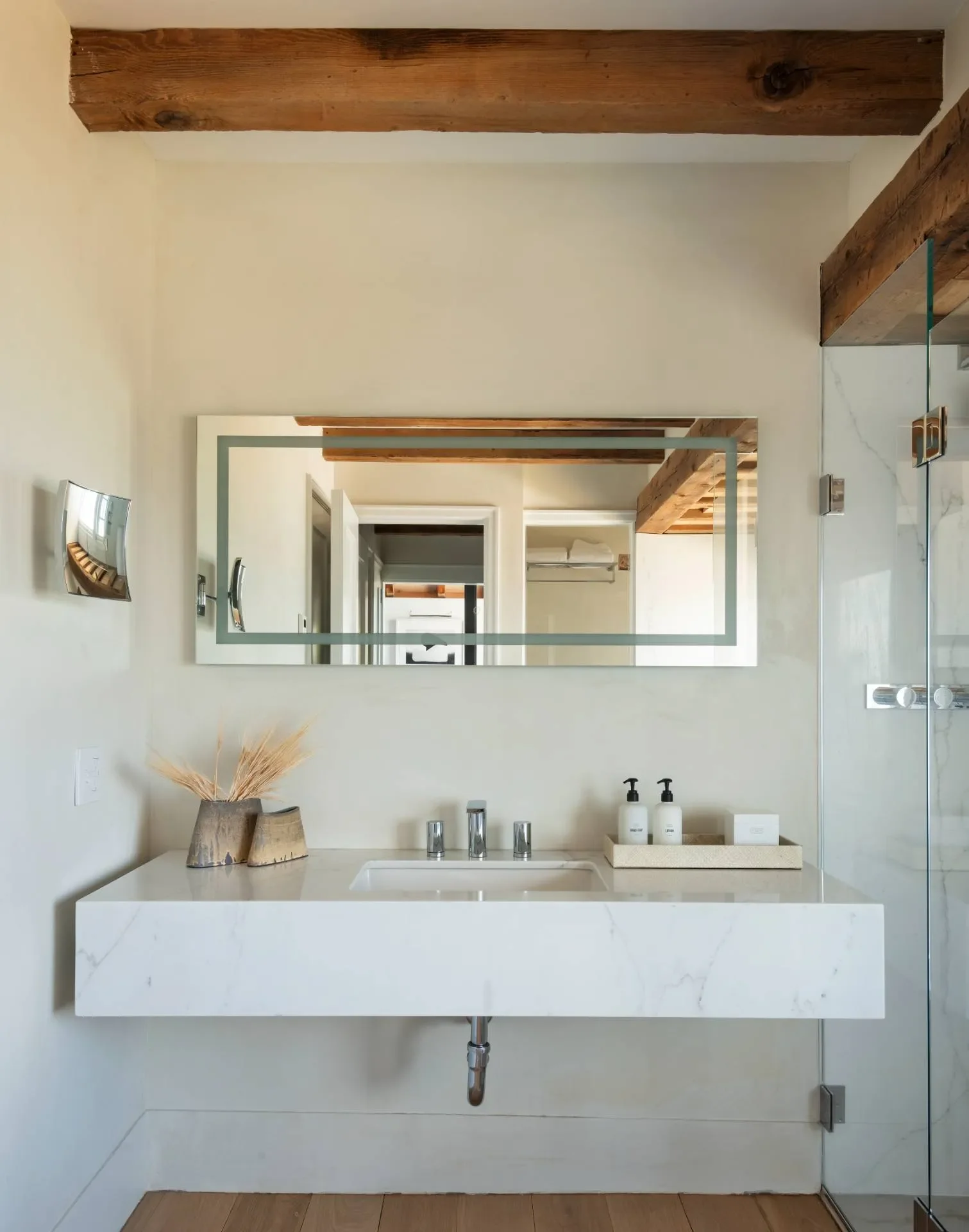 Gallery photo 9