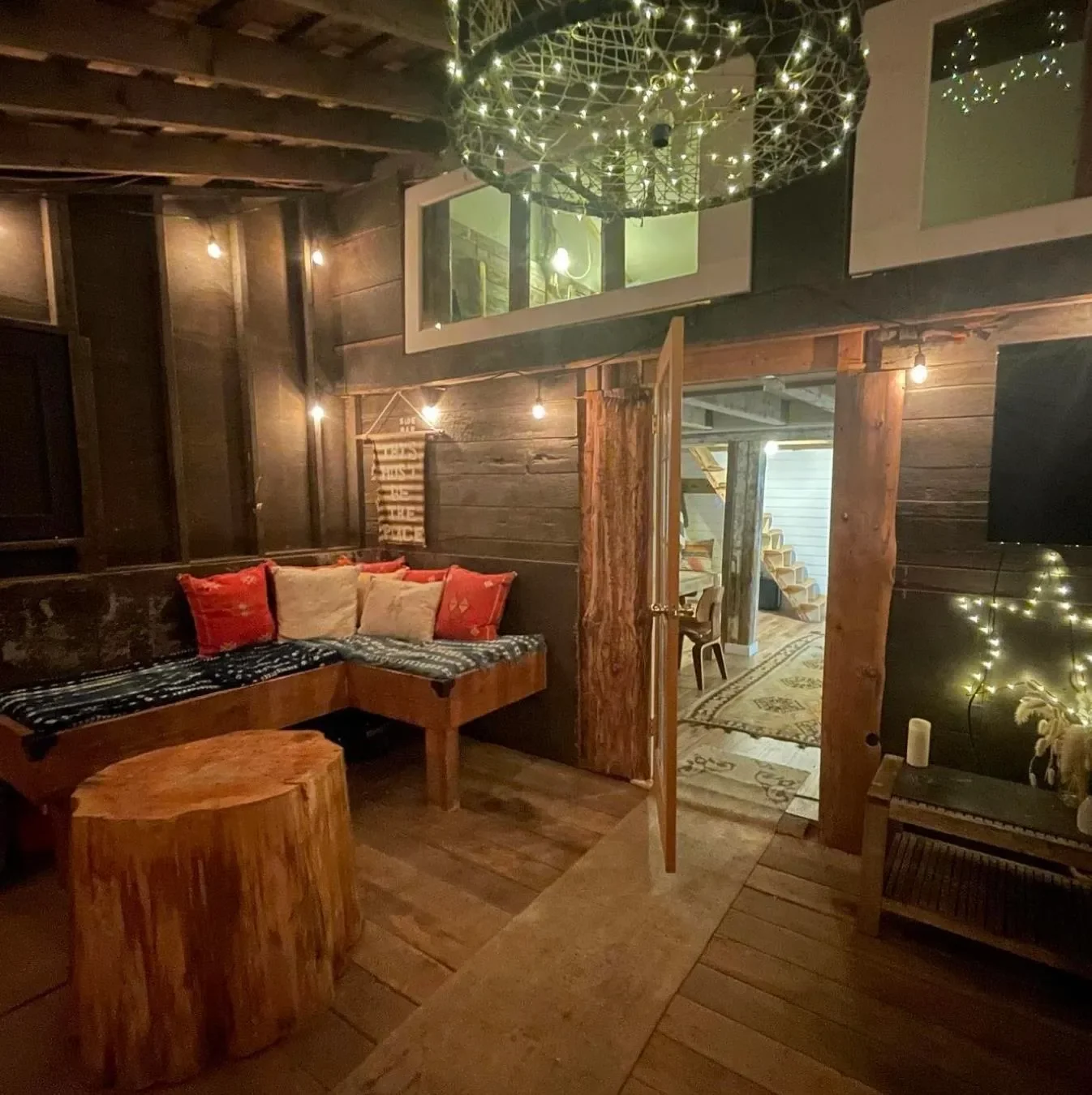 14848 Squamish Valley Road, Upper Squamish, British Columbia, Canada. - Photo 34