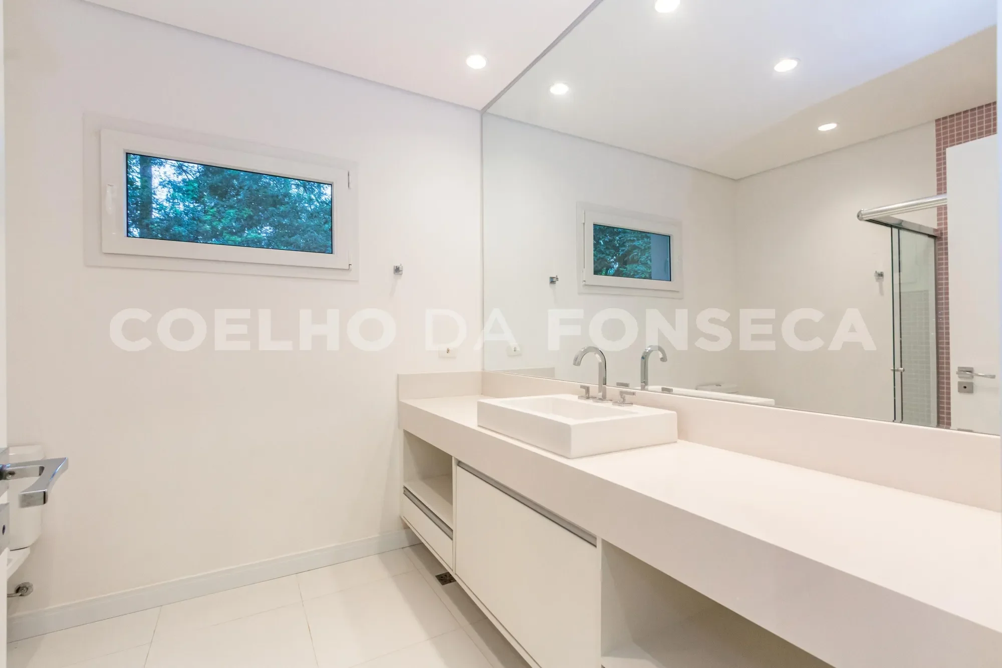 Gallery photo 5