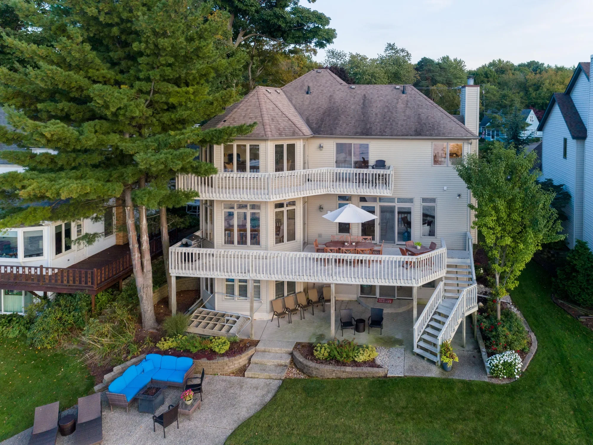 1761 South Shore Drive, Holland, MI 49423, Holland, Michigan, United States. - Photo 39