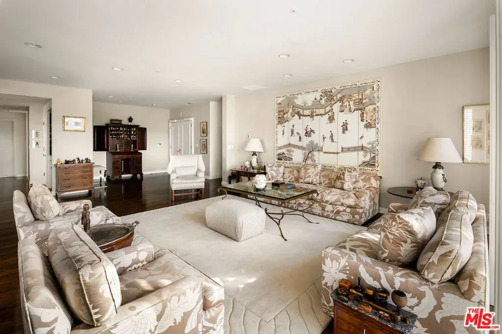 10580 Wilshire Boulevard 45, Los Angeles, California, United States. - Photo 17
