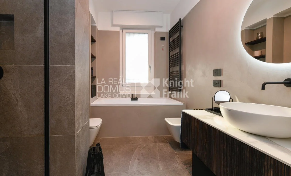 Gallery photo 4