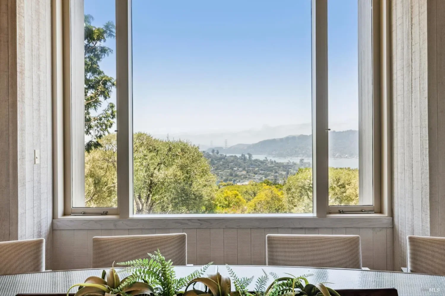 83 Mount Tiburon Road, Tiburon, California, United States. - Photo 38