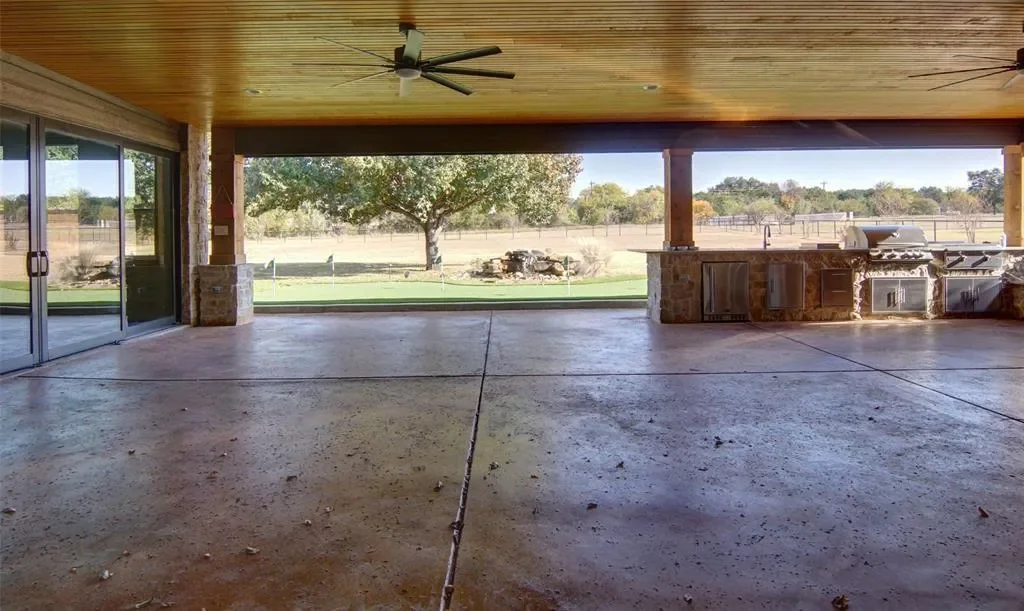 1007 Bentwater Parkway, Granbury, Texas, United States. - Photo 25