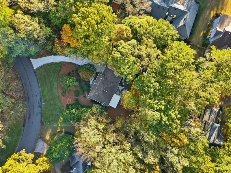 10530 Haynes Forest Drive, Alpharetta, GA 30022, Alpharetta, Georgia, United States. - Photo 51