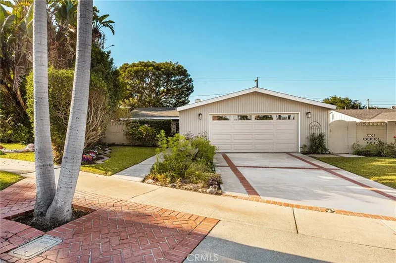 337 Vista Baya, CA, Costa Mesa, California, United States. - Photo 7