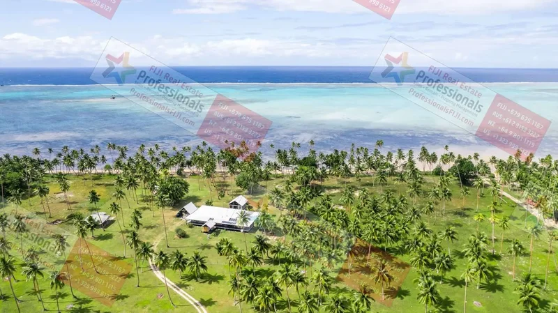 Tacilevu, Northern Division, Fiji. - Photo 35