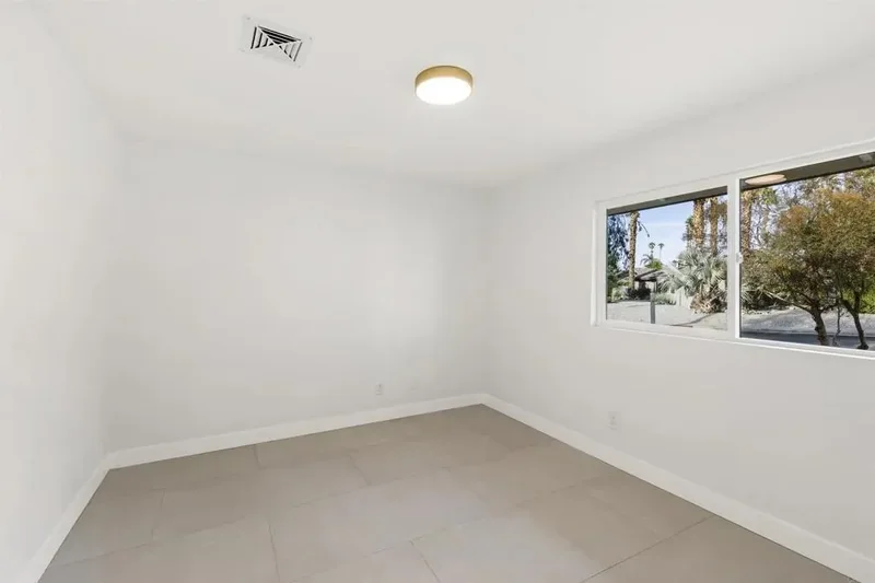 1111 S San Joaquin, Palm Springs, California, United States. - Photo 22
