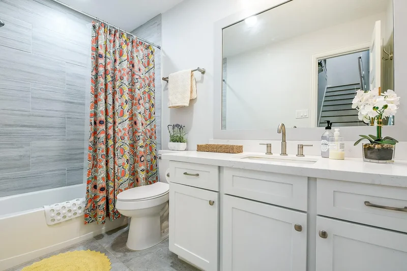 2442 Chimney Rock Road, Houston, Texas, United States. - Photo 7