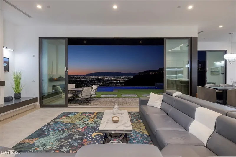 601 Overlook Rim Drive, Henderson, Nevada, United States. - Photo 30