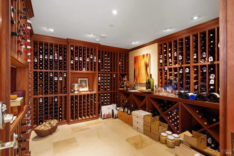 337 Belvedere Avenue, Tiburon, California, United States. - Photo 49