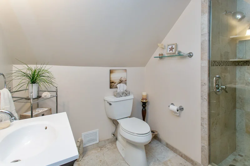 53-16 214th Street, Bayside, NY 11364, New York, New York, United States. - Photo 14