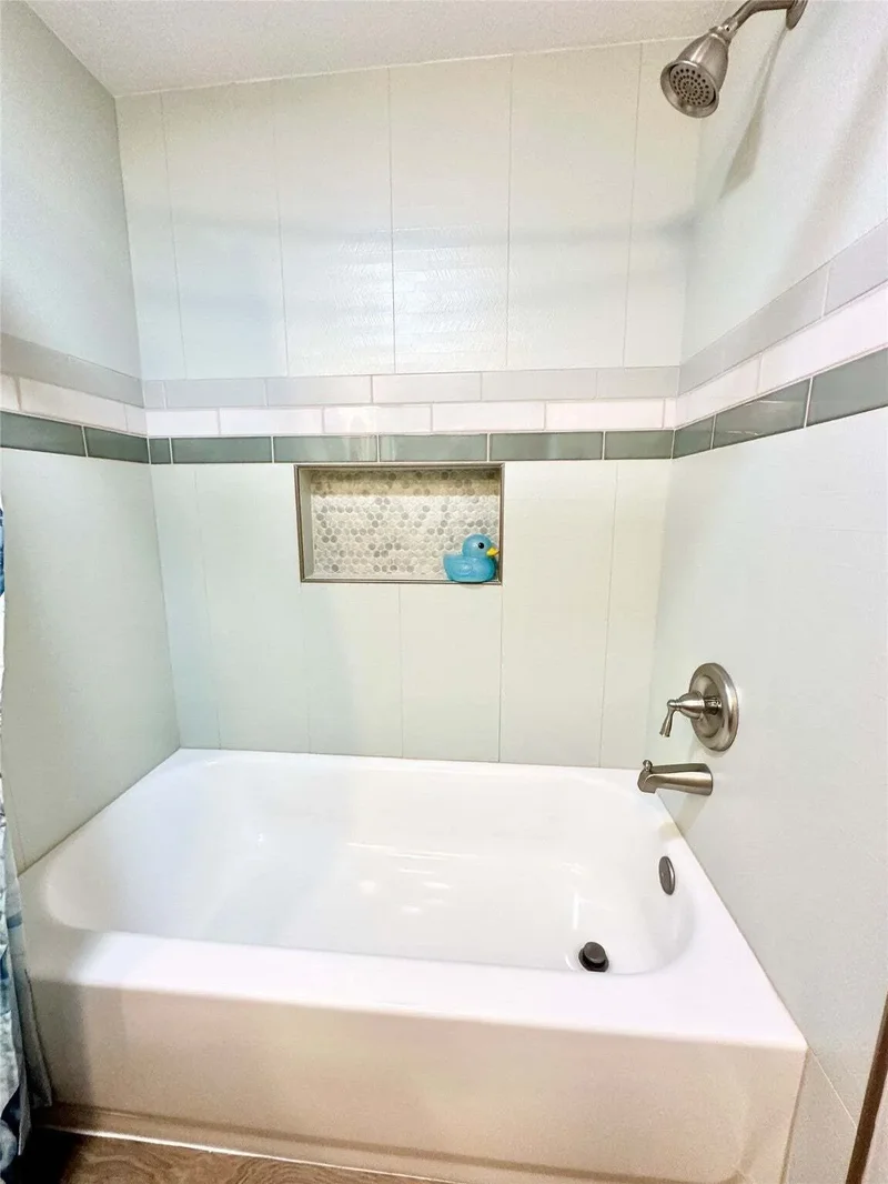 12908 John Reynolds Road, Galveston, TX 77554, Galveston, Texas, United States. - Photo 19