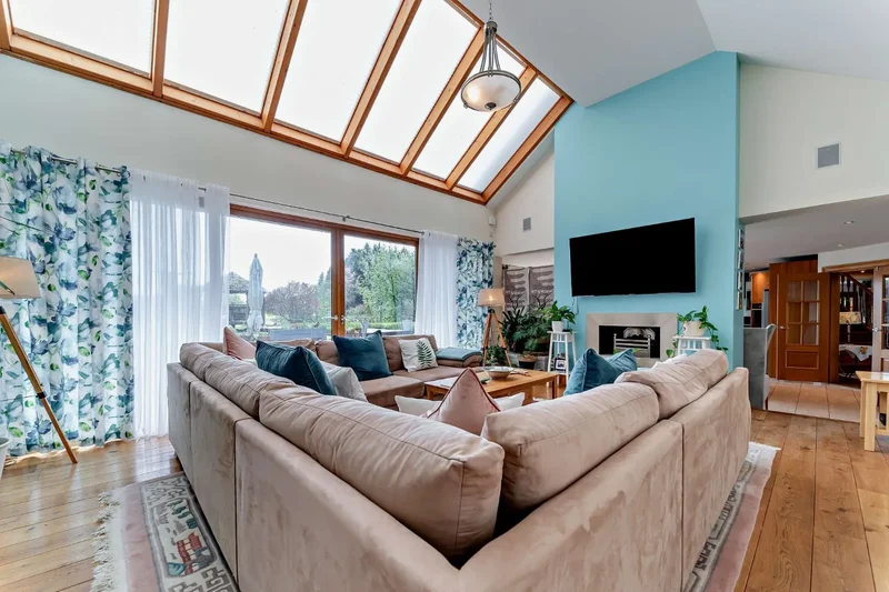 Lochside House, West Glen Road, Houston, Johnstone, Renfrewshire, Houston, Scotland, United Kingdom. - Photo 23