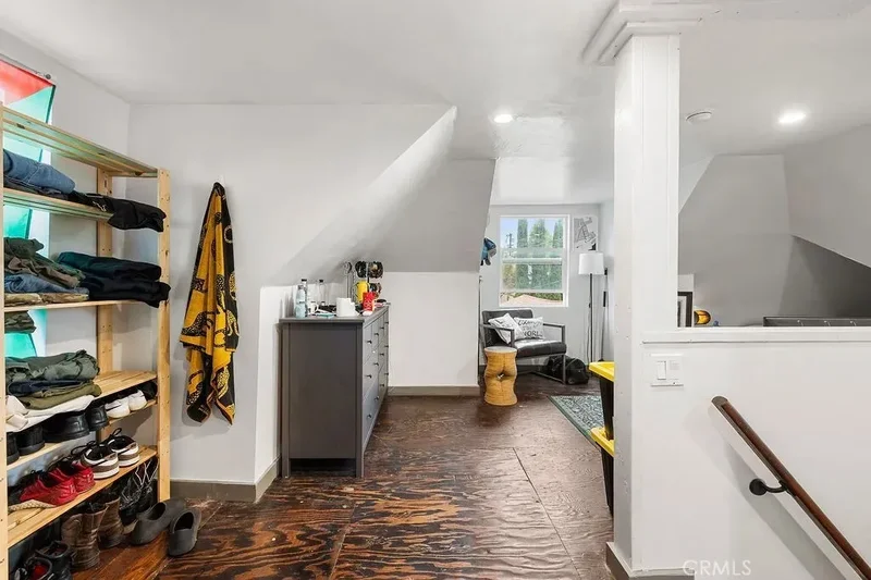 716 Echandia Street, Los Angeles, California, United States. - Photo 28