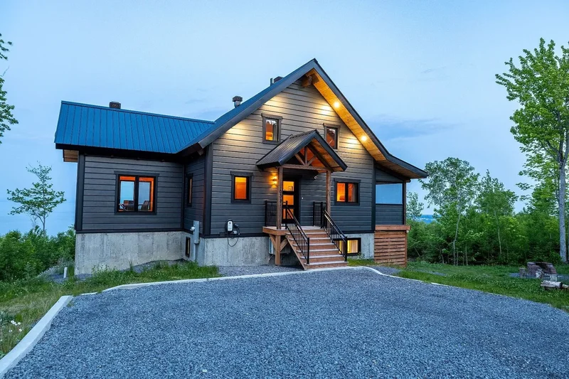 633 Prom. du Censitaire, Les Éboulements, QC G0A2M0, Saint-Joseph-de-la-Rive, Quebec, Canada. - Photo 20