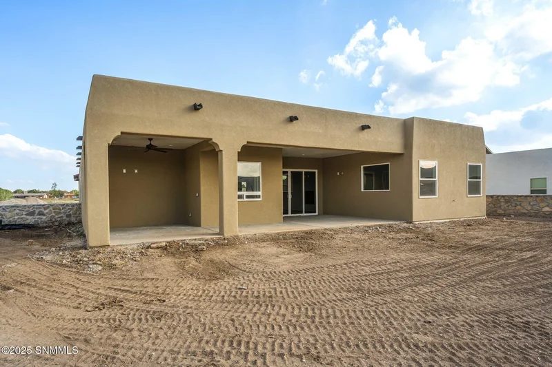 711 Hendee Place, Las Cruces, NM 88005, Las Cruces, New Mexico, United States. - Photo 46