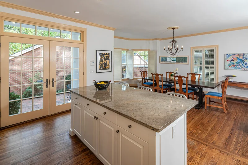 8 Governors Lane , Princeton, NJ 08540, Princeton, New Jersey, United States. - Photo 13