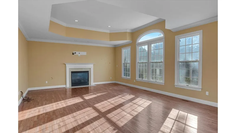 135 Elmwood Drive, Huntington Station, New York, United States. - Photo 25