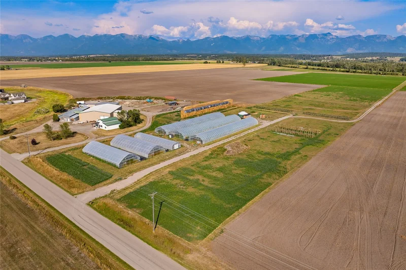 3943 Lower Valley Road, Kalispell, MT 59901, Kalispell, Montana, United States. - Photo 3